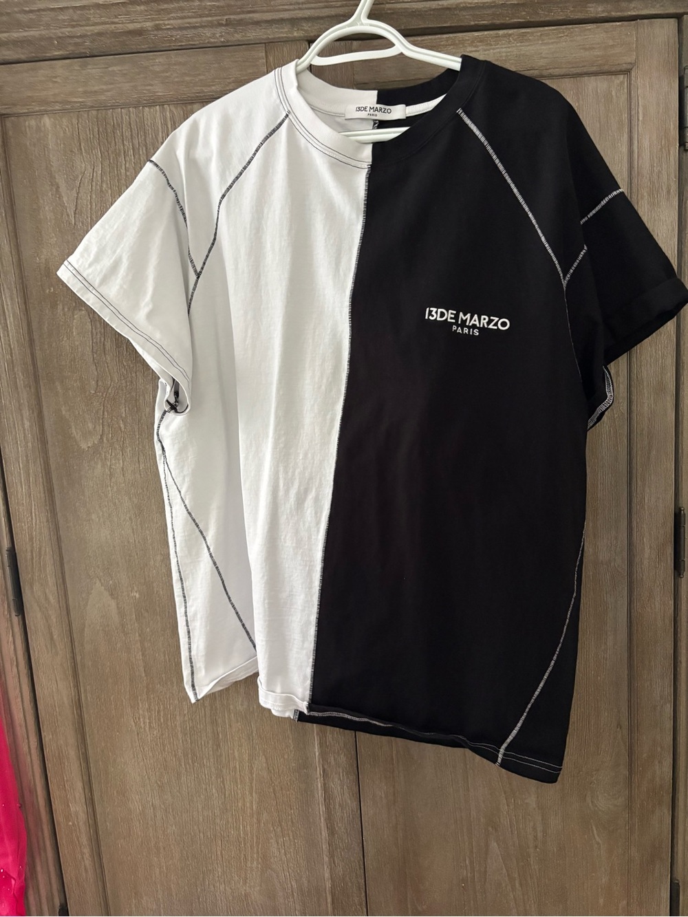 13DE MARZO black and white T-Shirt